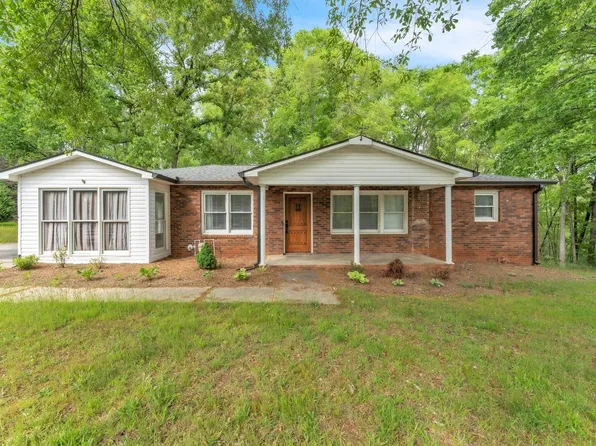 4921 S Pine St, Spartanburg, SC 29302