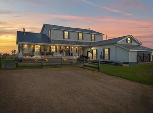 8425 Gilbert Rd, Pittsford, MI 49271