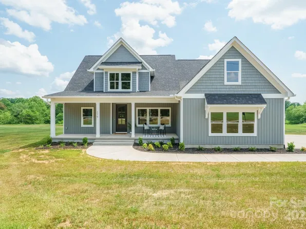 175 Lone Pine Rd, Statesville, NC 28625