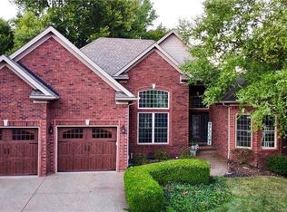 12412 Covered Bridge Rd, Sellersburg, IN 47172