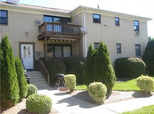 280 W Sneden Pl, Spring Valley, NY 10977