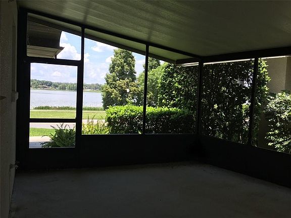 4th image of 52 Lake Hunter Dr