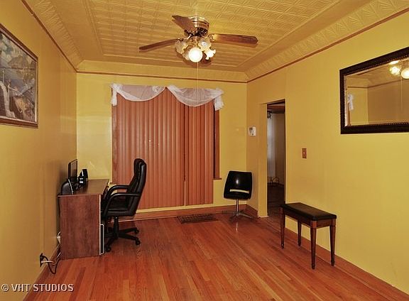 4th image of 4918 W Kamerling Ave