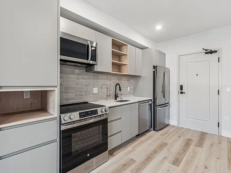 Triad Apartments: Brand New near Drexel & Penn — Photo 37