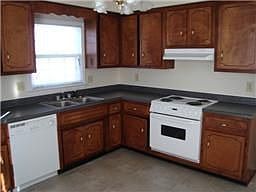 2nd image of 346 Grassland Dr