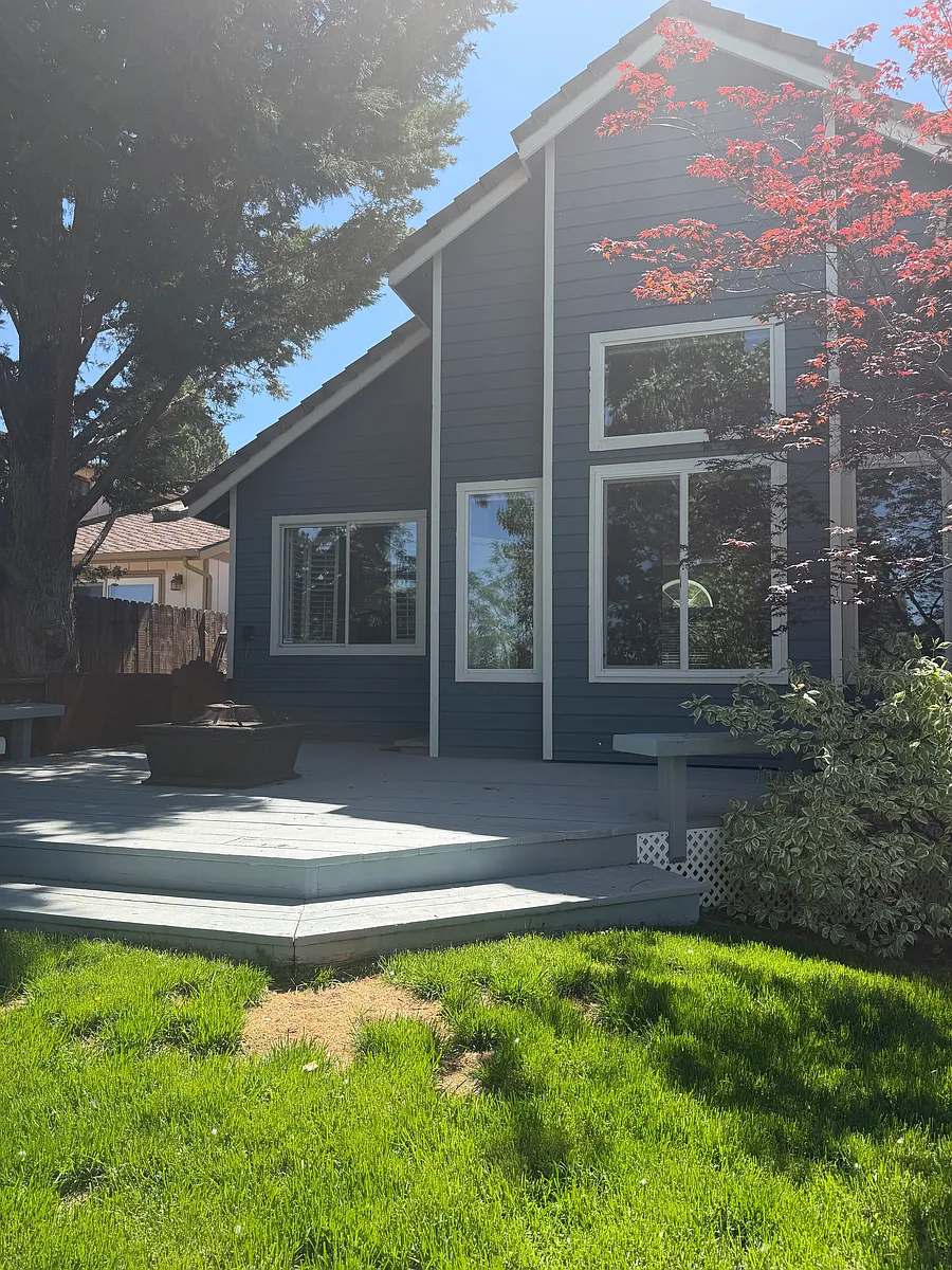 Building Photo - 3651 Hemlock Way