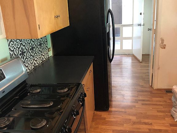 5th image of 308 N C St