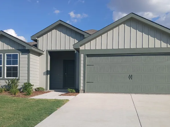 335 Whispering Pine Dr, Royse City, TX 75189