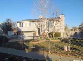 3729 S Chatterleigh Rd, West Valley City, UT 84128