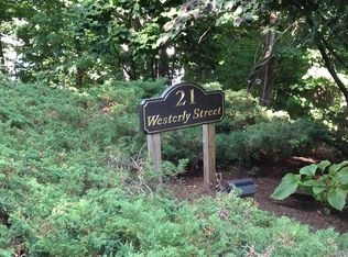 21 Westerly St APT 11, Wellesley, MA 02482