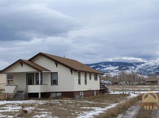 106 Wheeler Mountain Way, Gallatin Gateway, MT 59730