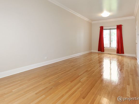 Living Room / Dining Room