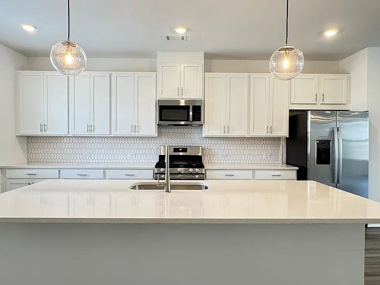 55 Peeples Dr — Photo 9