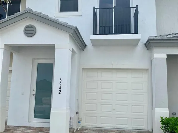 6954 PINES Circle #51, Coconut Creek, FL 33073
