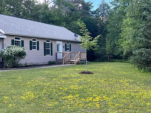 104 N Park Dr Photo 1