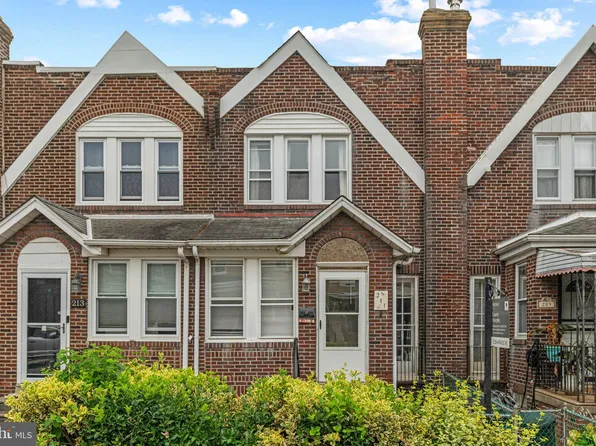 211 Pensdale St, Philadelphia, PA 19128