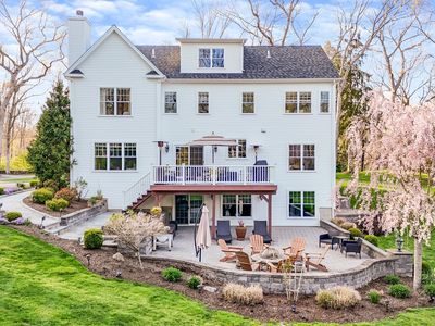 61 Old Rock Lane, Norwalk, CT, 06850