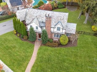 55 Evelyn Rd, Newton, MA 02468