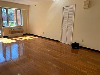 Rented by Winzone Realty Inc