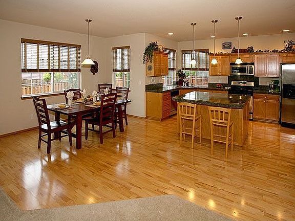 Kitchen and Breakfast Nook