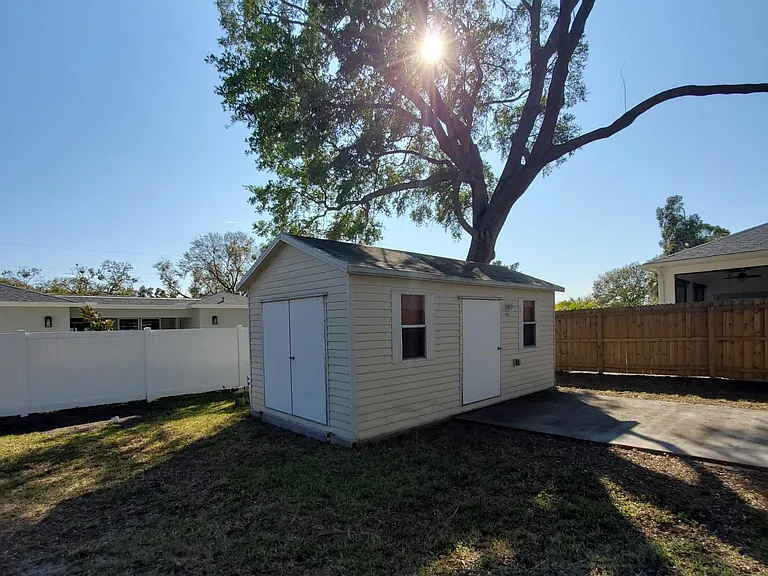 3602 W Paxton Ave — Photo 9