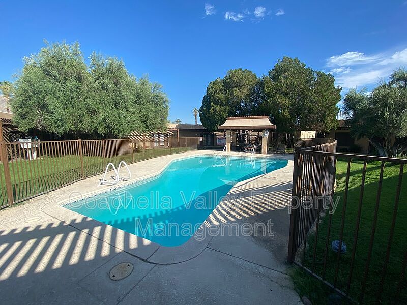 1st image of 73600 San Gorgonio Way APT 10