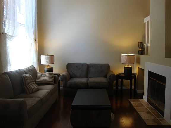 2nd image of 412 Skylark Ct
