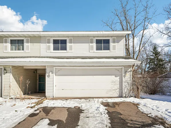 9205 29th Ave N, New Hope, MN 55427