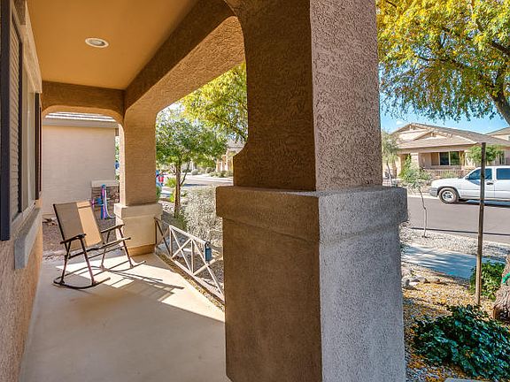 5th image of 17579 W Columbine Dr