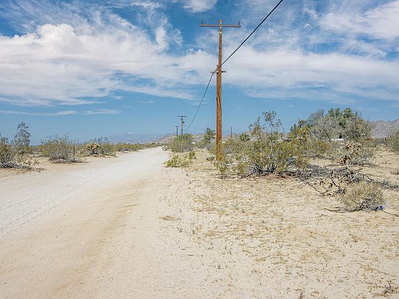 2nd image of 305 Two Mile Rd