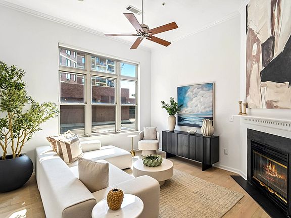 3rd image of 15 Warren St APT 104