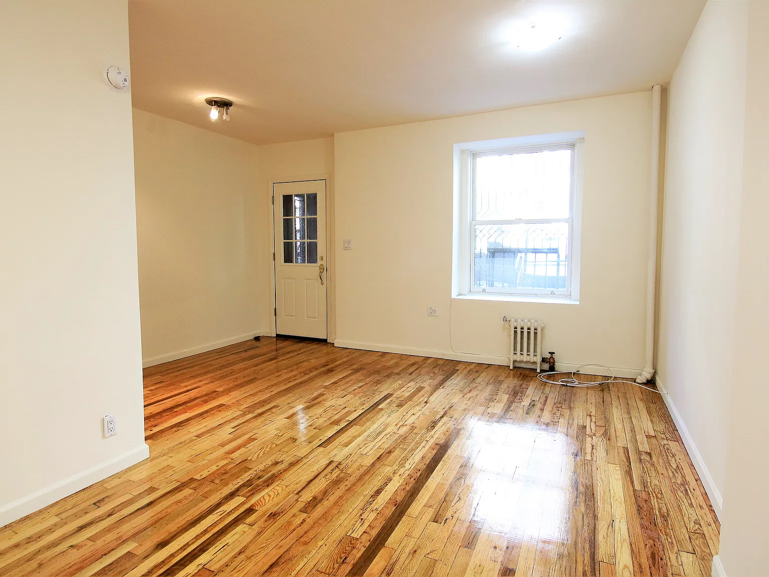 58 West 84th Street — Photo 2