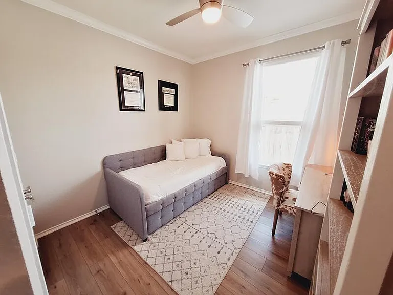 7911 Libretto Ln — Photo 28