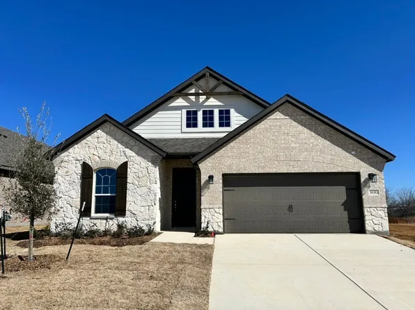 800 Juneau St, Gainesville, TX 76240