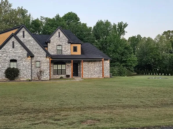 205 Hanover Dr, Arlington, TN 38002