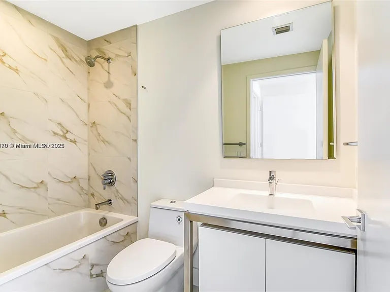 2000 Metropica Way #1709 — Photo 4