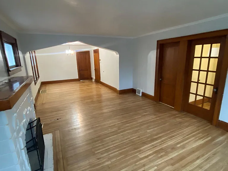 430 Highgate Ave #LOWER — Photo 7