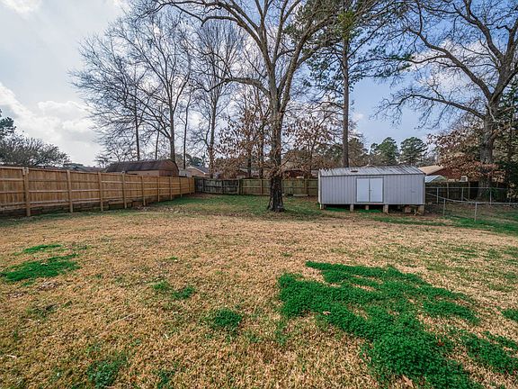 3rd image of 3715 Pratt Dr #D