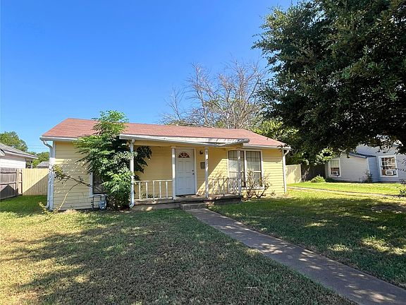 2nd image of 916 Poindexter Ave