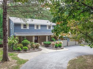 2 Theresa Ter, Malta, NY 12020