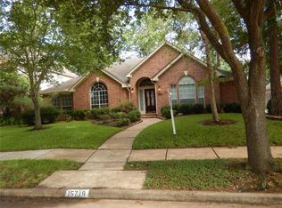 15719 El Dorado Oaks Dr, Houston, TX 77059