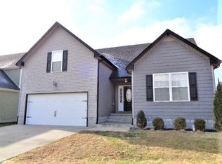 3764 Gray Fox Dr, Clarksville, TN 37040