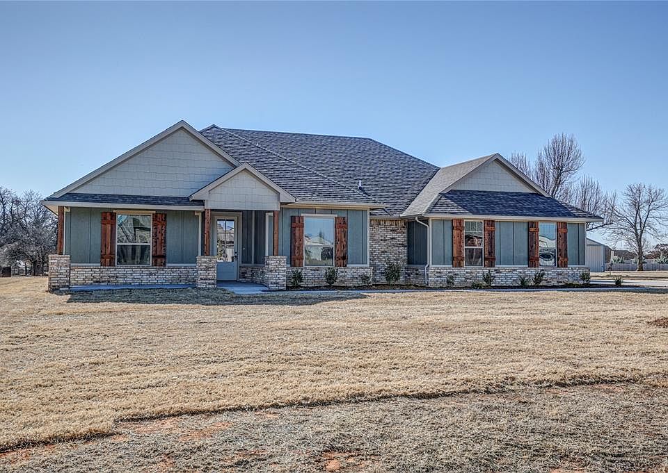 1st image of 240 Meadow Lark Ln