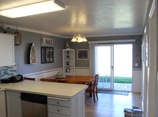 942 N Newberg Dr #2, GARDEN CITY, UT 84028