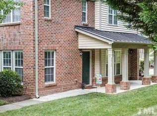 9912 Kedzie Ct, Raleigh, NC 27617