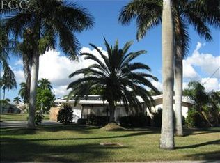 241 Bayshore Dr, Cape Coral, FL 33904