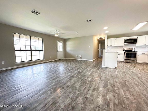 4th image of 8624 Wanda Dr