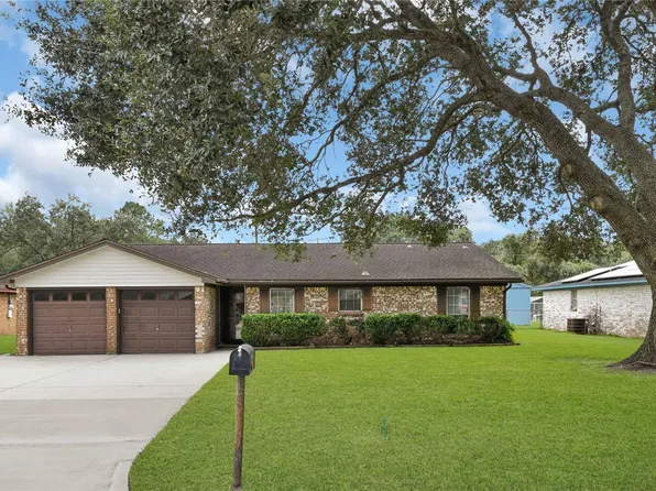 371 Windsor Sq, Alvin, TX 77511