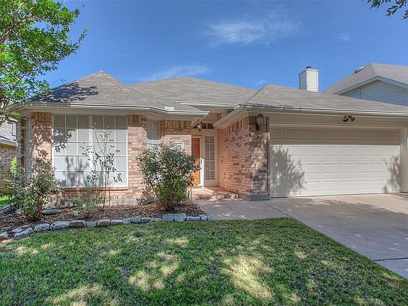 5th image of 7966 Belladonna Dr