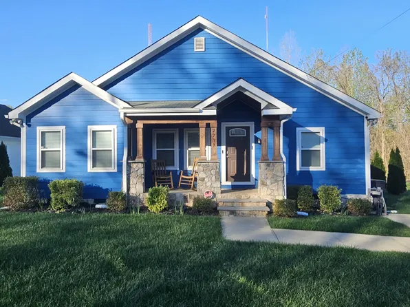 2737 Celia Ave, Charlotte, NC 28216